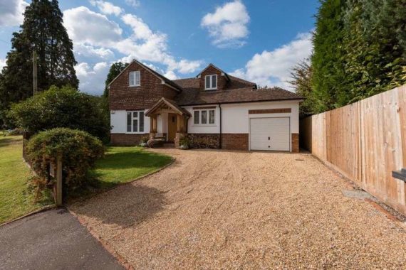 4 Bedroom Property